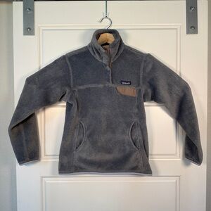Patagonia Women’s Re-Tool Snap-T Fleece Pullover Gray XS